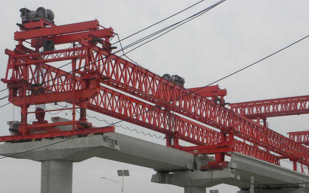 架桥机操作中需严格按照规范施工