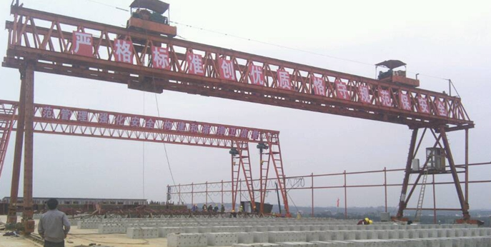 低价转让的二手龙门吊值得购买吗？有什么注意事项？