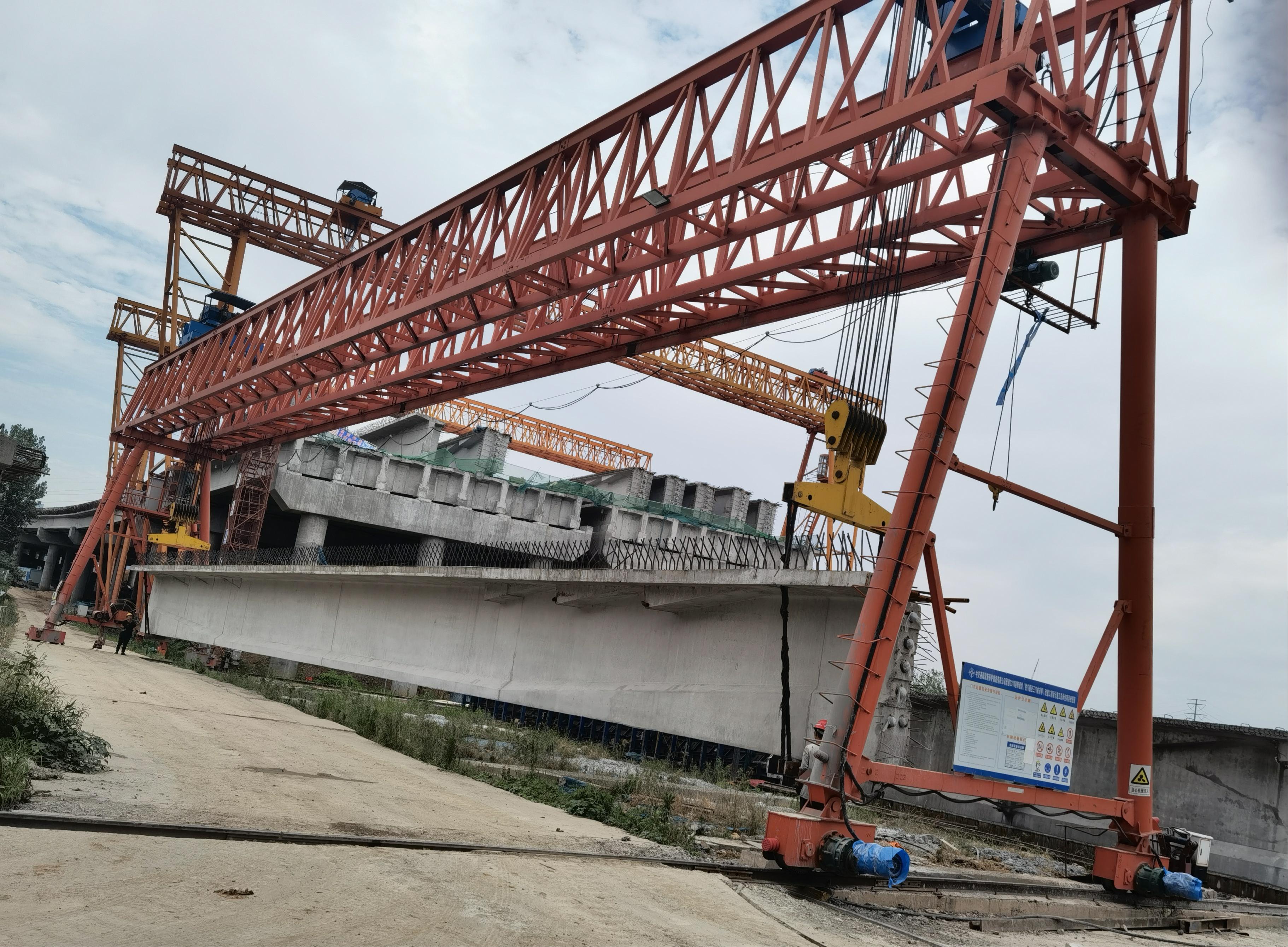 双梁龙门吊出现重物自坠怎么回事？