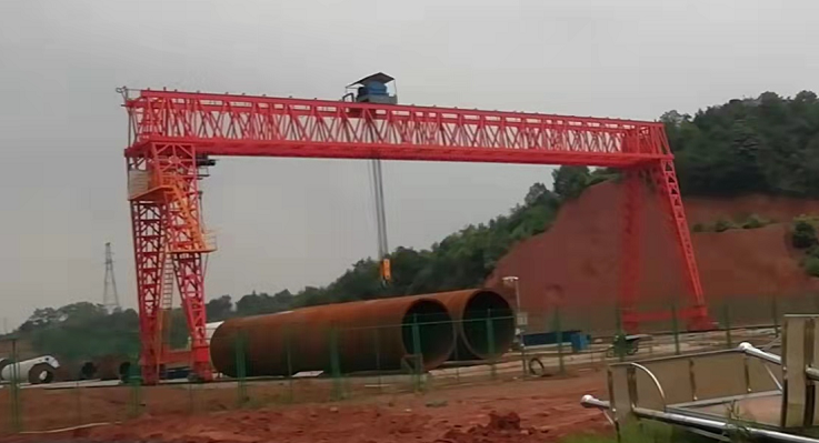 80t龙门吊租赁时如何调节软启动电机的振力