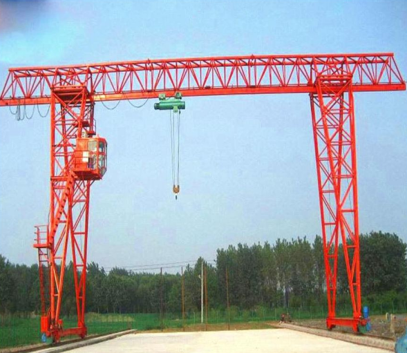 倒三角全花架龙门吊如何减少维修花费?