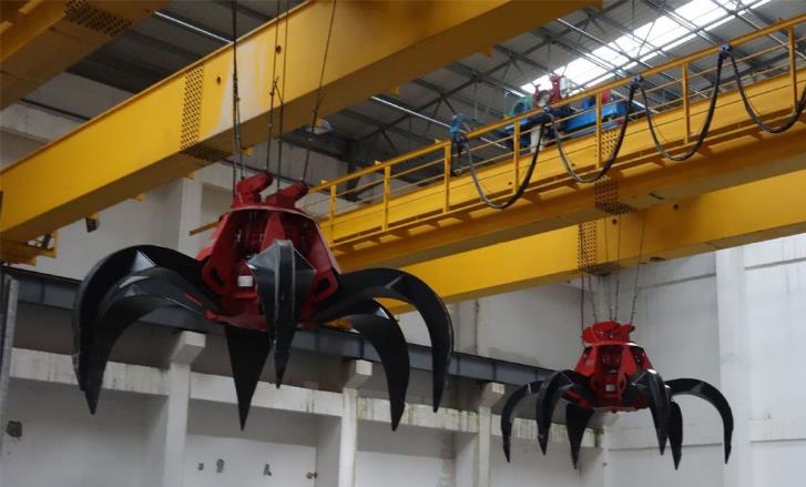 减轻双梁起重机抓斗重量的好处是什么?