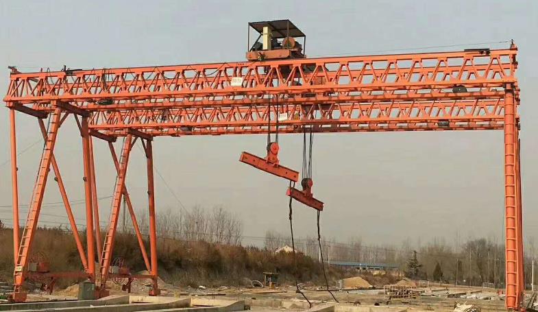 MG80/10T龙门吊每个部位的保养方法