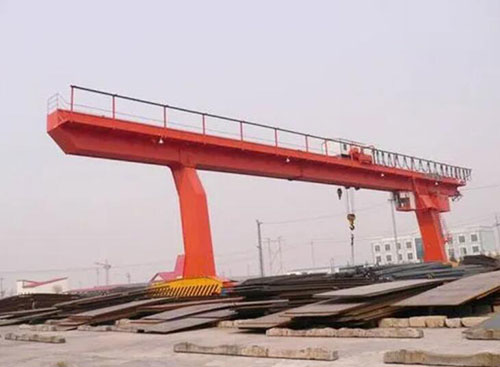 龙门吊司机操作证的有效期是多久,如何进行更新或续证?